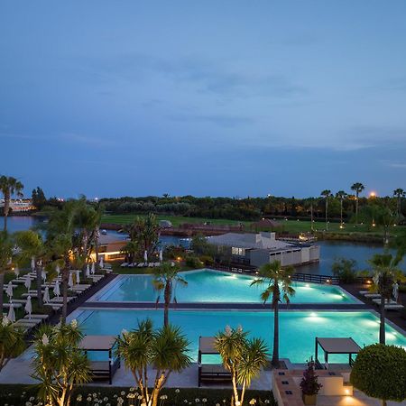 منتجع ذا لايك فيلامورا المظهر الخارجي الصورة The resort's main pool