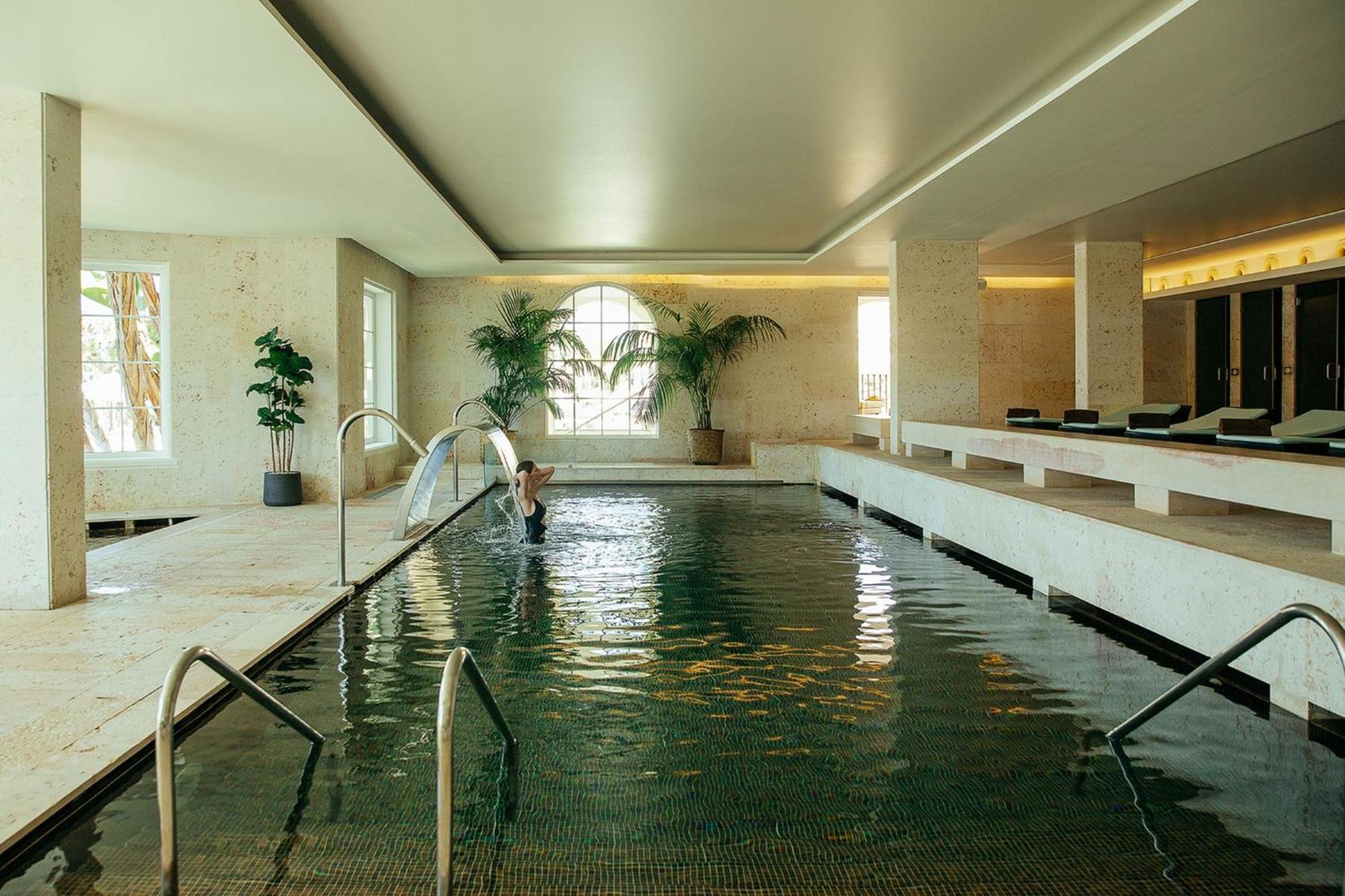 منتجع ذا لايك فيلامورا المظهر الخارجي الصورة The spa at The Connaught